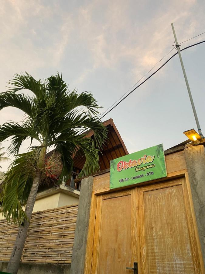 Oktavia Bungalows Gili Air Dış mekan fotoğraf